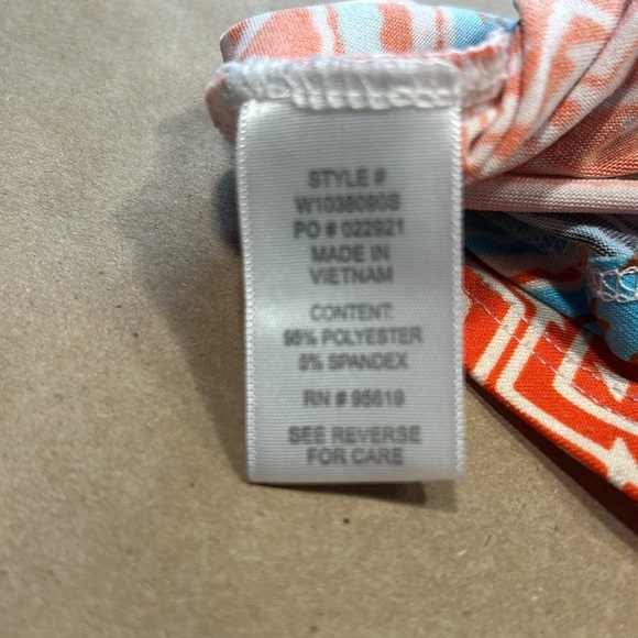 Studio Woman Multi color V Neck Tie Front Blouse Sz 2x - Picture 11 of 11